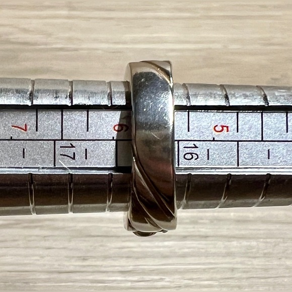 Vintage Handmade Sterling Silver & 14K Gold Scrolled Filigree Band Ring, Size 6 - Picture 13 of 13